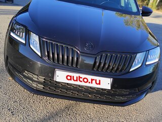 2018 Skoda Octavia III (A7) Рестайлинг, чёрный, 2000000 рублей, вид 4