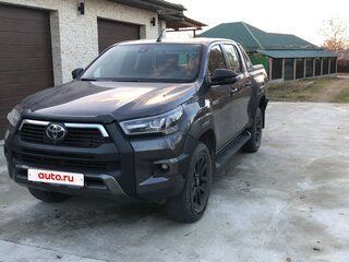 2022 Toyota Hilux VIII Рестайлинг 2, серый, 6000000 рублей, вид 1