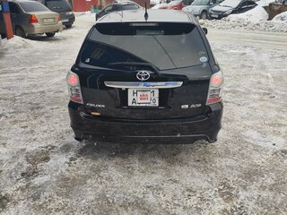 2011 Toyota Corolla Fielder X (E140, E150) Рестайлинг, чёрный, 1300000 рублей, вид 5