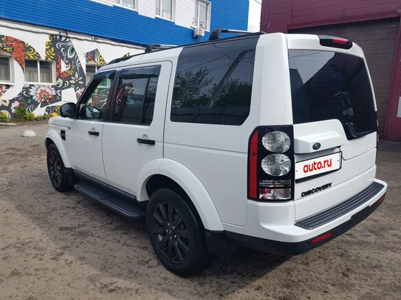 2015 Land Rover Discovery IV Рестайлинг, белый, 2750000 рублей - вид 4