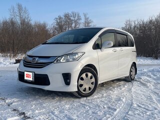 2015 Honda Freed I Рестайлинг 2, белый, 1430000 рублей, вид 1