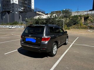 2011 Toyota Highlander II (XU40) Рестайлинг, серый, 1950000 рублей, вид 4