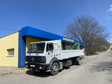 1998 Mercedes-Benz 1827, белый, 2400000 рублей, вид 1