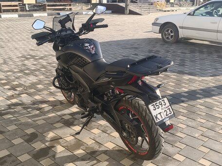 2023 Bajaj Dominar 400, чёрный, 465000 рублей, вид 3