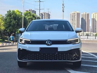 2023 Volkswagen Lavida III Рестайлинг, белый, 1126000 рублей, вид 2