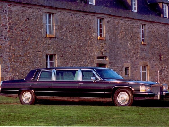 1991 Cadillac Brougham, чёрный, 6999999 рублей