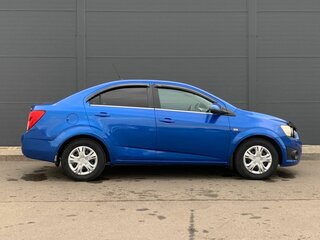 2013 Chevrolet Aveo II, синий, 420000 рублей, вид 4