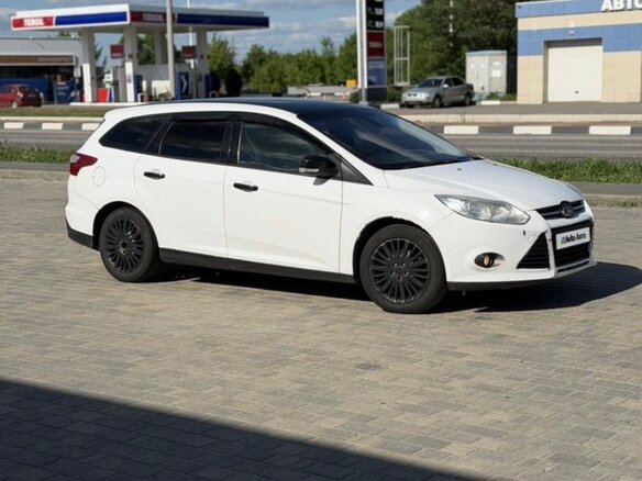 2013 Ford Focus III, белый, 500000 рублей - вид 1