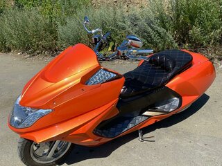 2010 Yamaha Maxam (CP250), оранжевый, 300000 рублей, вид 1
