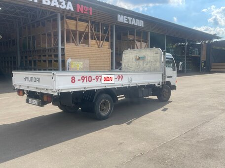 1994 Nissan Atlas, белый, 1500000 рублей, вид 3