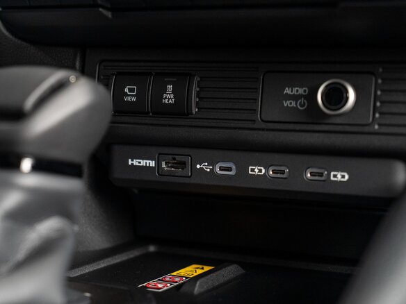 2026 Toyota Land Cruiser Prado 250 Series, чёрный - вид 27