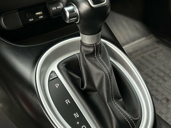 2018 Kia Soul II Рестайлинг, красный - вид 21