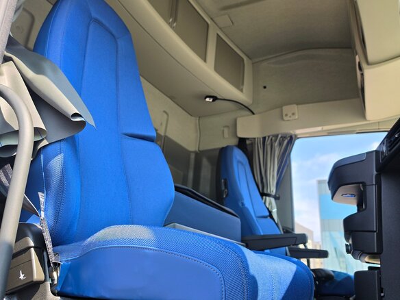 2026 Volvo FH, белый, 26000000 рублей - вид 17