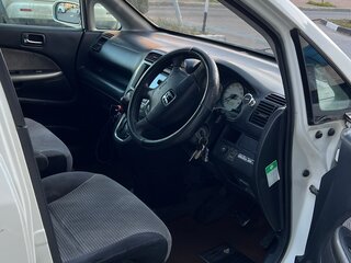 2001 Honda Stream I, белый, 600000 рублей, вид 5