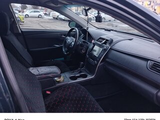2017 Toyota Camry VII (XV50) Рестайлинг, синий, 2250000 рублей, вид 4