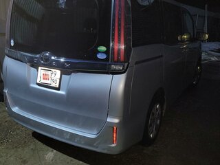 2018 Toyota Noah III (R80) Рестайлинг, серый, 2200000 рублей, вид 1