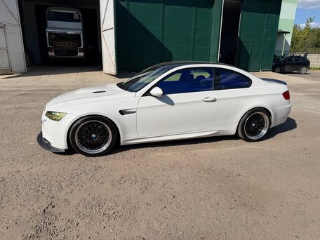 2008 BMW M3 Euro-4 IV (E90), белый, 3900000 рублей, вид 3