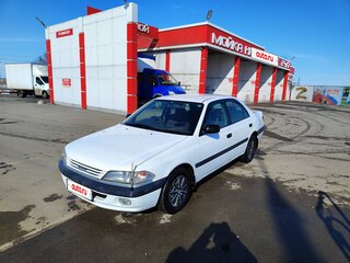 1997 Toyota Carina VII (T210), белый, 459000 рублей, вид 1