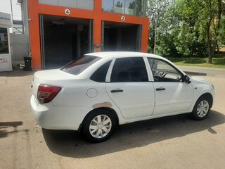 2012 Lada (ВАЗ) Granta I, белый, 350000 рублей, вид 2