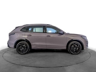 2026 Volkswagen Tiguan L Pro III (China Market), серый, 5400000 рублей, вид 4