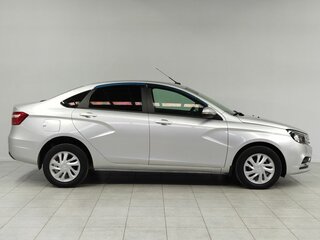 2016 Lada (ВАЗ) Vesta I, серебристый, 715000 рублей, вид 4