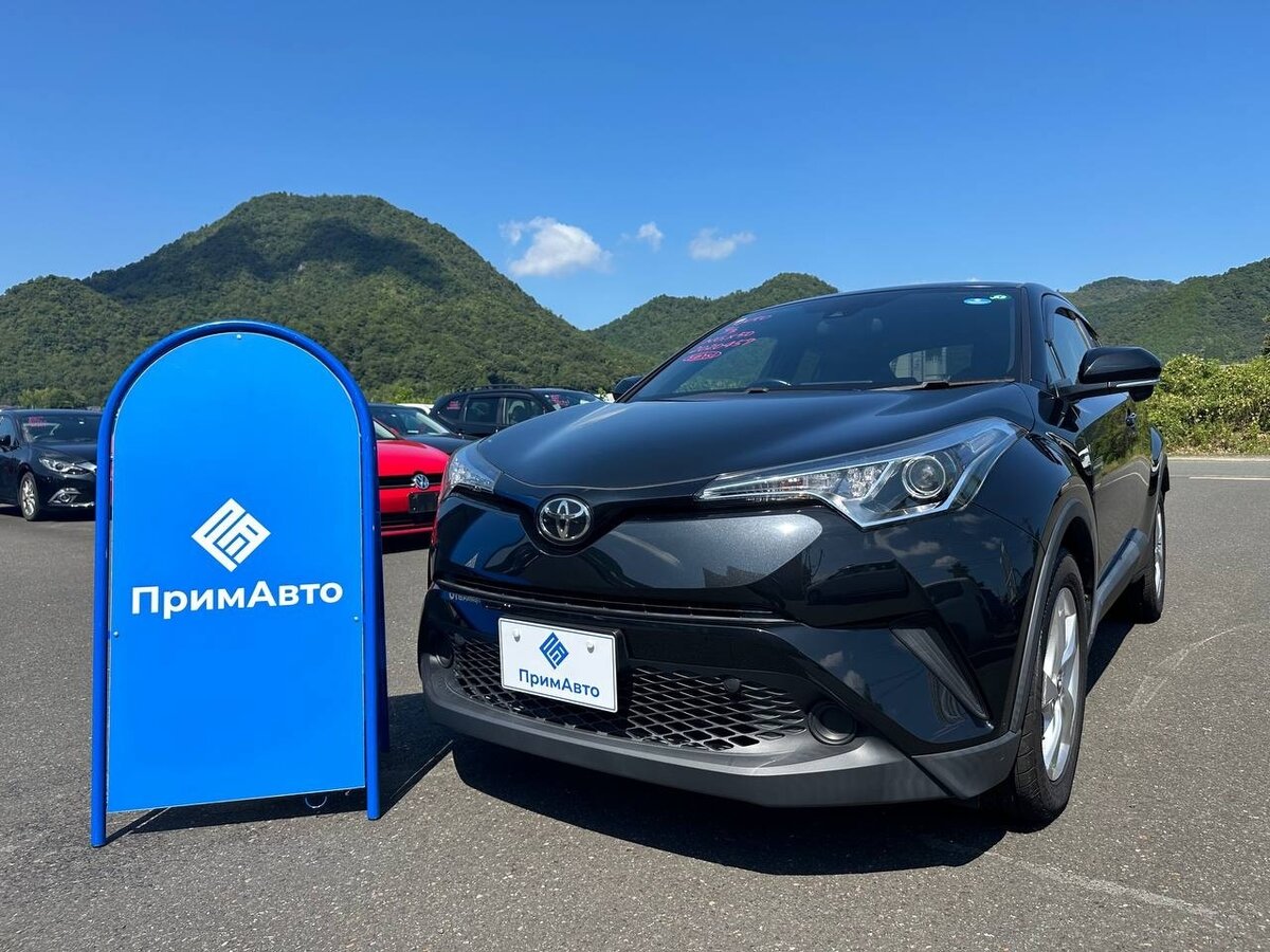 Открыть фотографии: Toyota C-HR I