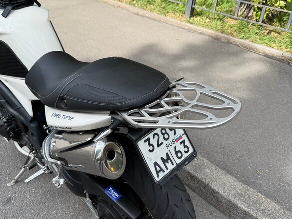 2008 Triumph Speed Triple, белый, 510000 рублей - вид 5