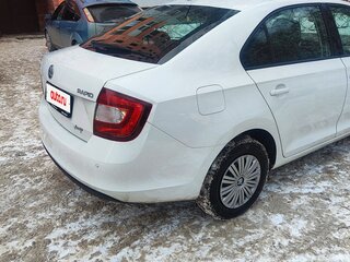 2019 Skoda Rapid I Рестайлинг, белый, 940000 рублей, вид 5