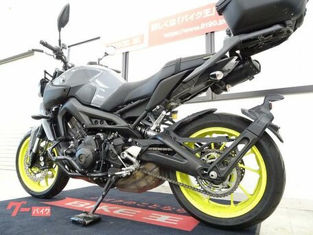 2017 Yamaha MT-09 (FZ-09), серый, 760000 рублей, вид 4