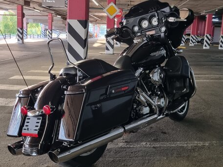 2013 Harley-Davidson Street Glide, чёрный, 1200000 рублей, вид 5