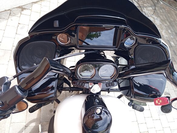 2018 Harley-Davidson Road Glide Special, белый, 1777777 рублей - вид 19