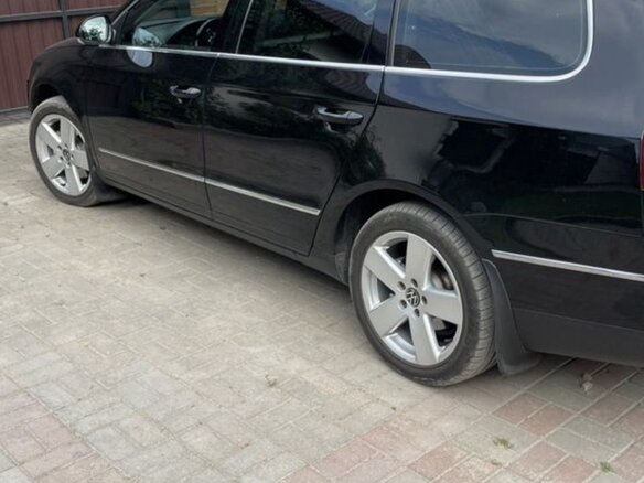 2009 Volkswagen Passat B6, чёрный, 950000 рублей - вид 5