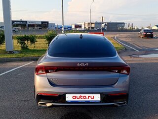 2022 Kia K5 III, серый, 2350000 рублей, вид 5