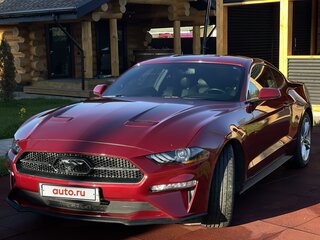 2018 Ford Mustang VI Рестайлинг, красный, 2800000 рублей, вид 3