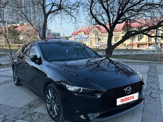 2019 Mazda 3 IV (BP), чёрный, 1790000 рублей, вид 1