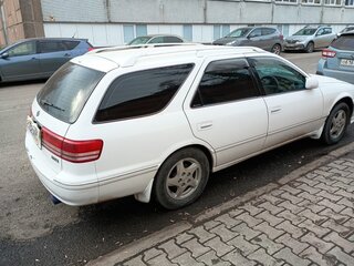 1999 Toyota Mark II Qualis VIII (X100), белый, 525000 рублей, вид 3