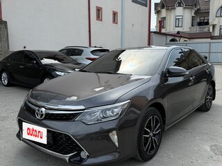 2013 Toyota Camry VII (XV50), серый, 1390000 рублей, вид 2