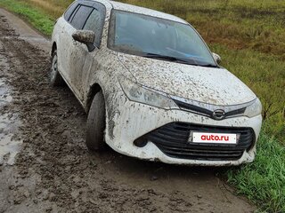 2017 Toyota Corolla Fielder XI (E160, E170, E180) Рестайлинг 1, белый, 2100000 рублей, вид 1