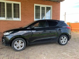 2010 Hyundai ix35 I, чёрный, 1080000 рублей, вид 4