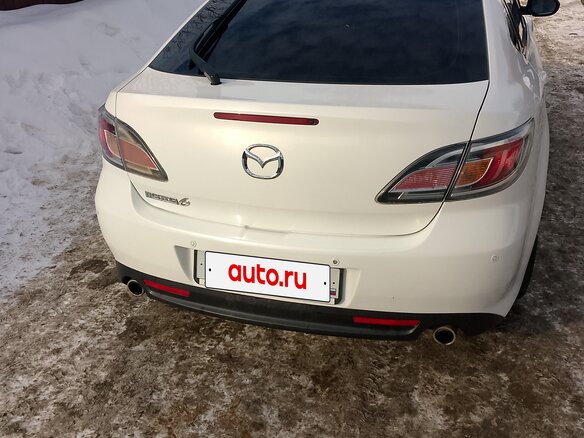 2010 Mazda 6 II (GH) Рестайлинг, белый, 1150000 рублей - вид 5