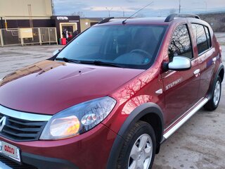 2013 Renault Sandero Stepway I, красный, 740000 рублей, вид 1