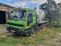 1994 Isuzu Автобетоносмеситель, зелёный