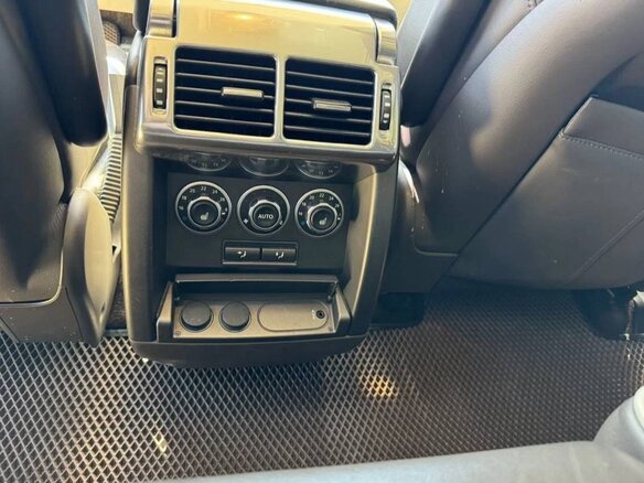 2012 Land Rover Range Rover Supercharged III Рестайлинг 2, белый, 2200000 рублей - вид 18