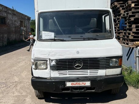 1995 Mercedes-Benz Vario, белый, 600000 рублей, вид 1