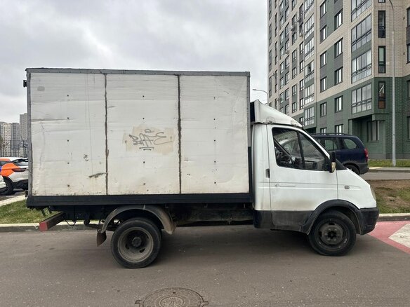 2005 ГАЗ ГАЗель (3302), белый, 315000 рублей - вид 4