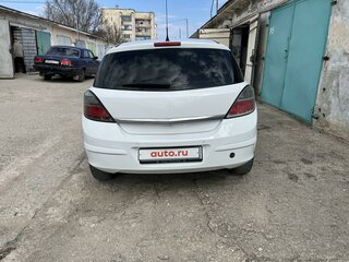 2013 Opel Astra H Рестайлинг, белый, 670000 рублей, вид 5