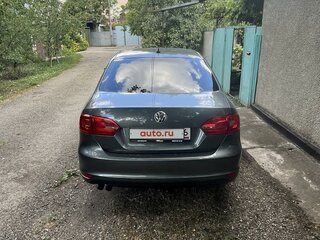 2011 Volkswagen Jetta VI, серый, 800000 рублей, вид 3