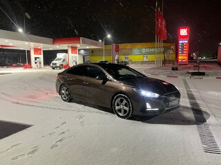 2019 Hyundai Sonata VII (LF) Рестайлинг, коричневый, 2350000 рублей, вид 5