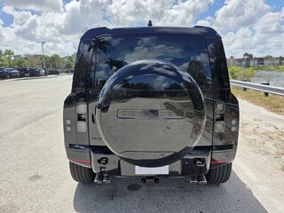 2025 Land Rover Defender 110 II, чёрный, 18724192 рублей, вид 5