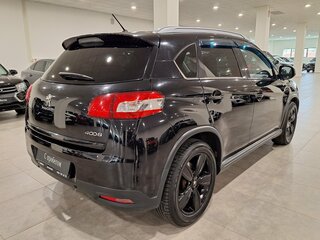 2012 Peugeot 4008 I, чёрный, 1100000 рублей, вид 2
